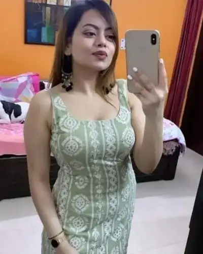 Call Girl in Bagli